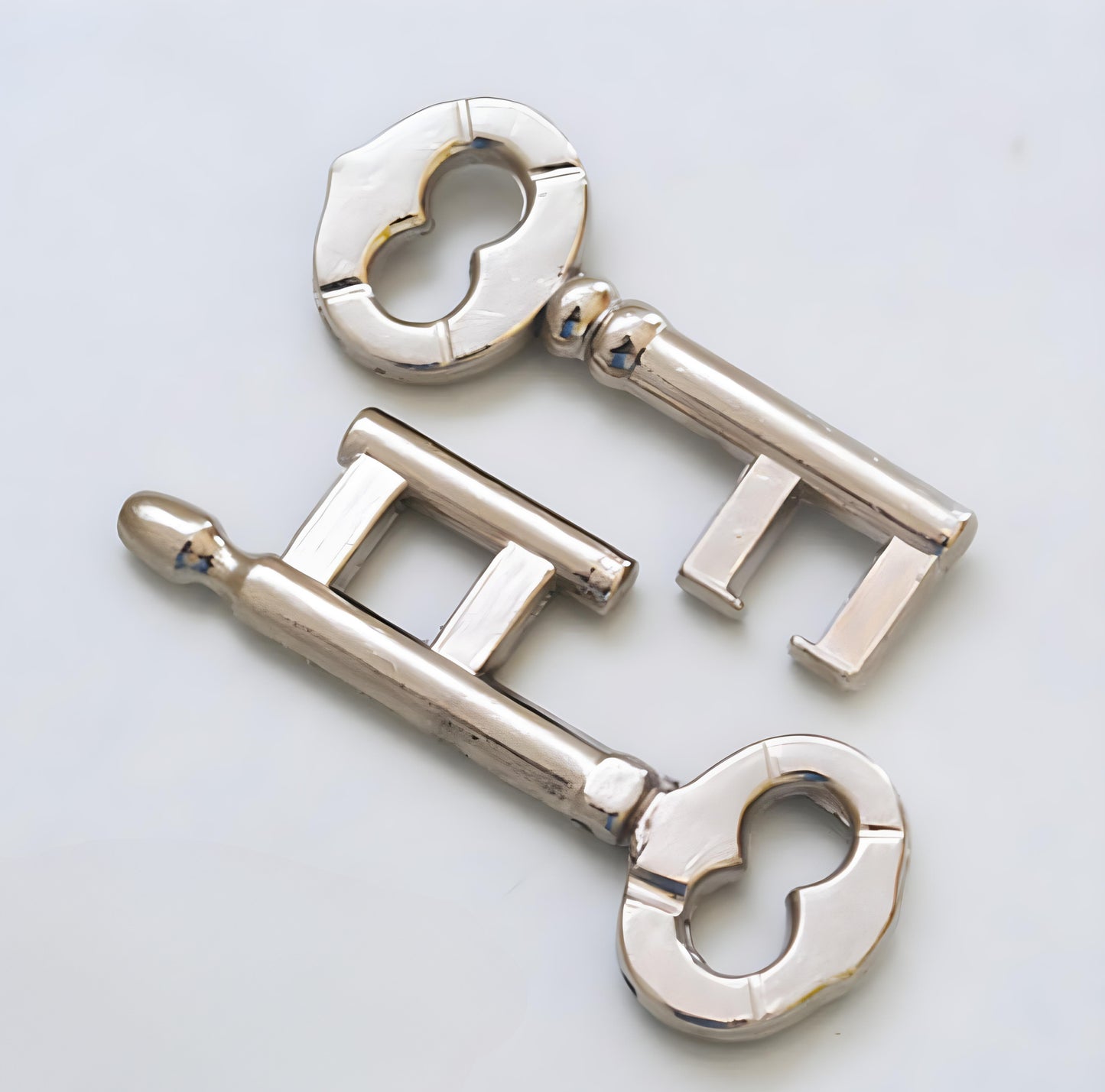 Cast Key Puzzle Magic Trick puzzle